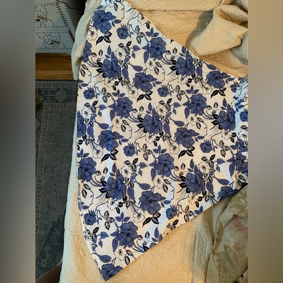 Floral Garden Sundress with Full Skirt and Adjustable Straps. - Picture 10 of 13